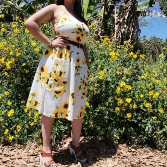 Summer Sunflower Sundress - Picture 6 of 8